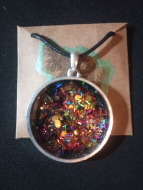 Multicolor Glitter Resin Pendant Necklace